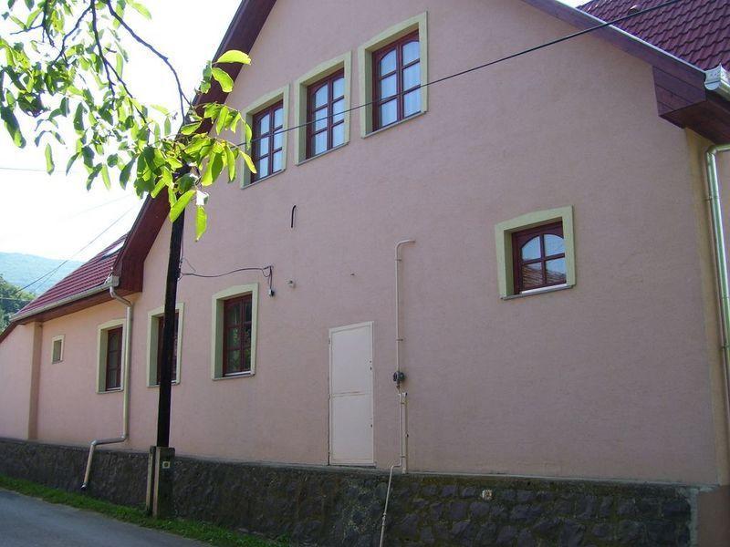 Hubertus Vendeghaz Hotel Parad Luaran gambar